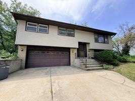 featured image of 8517 W 87th Pl #1