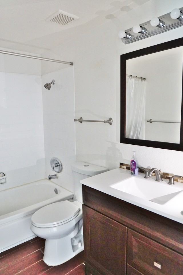 27400 Hombria Dr #1 - Photo 7 of 12