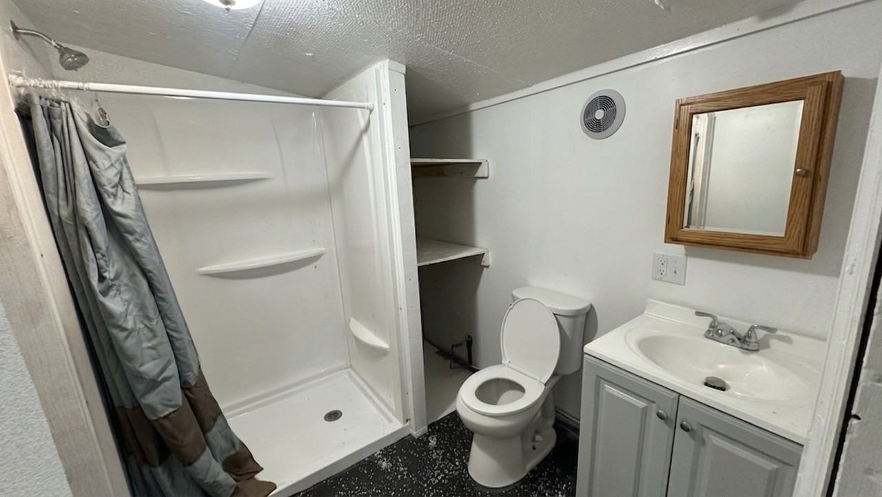 1726 E 2nd Ave #1 - Photo 5 of 5