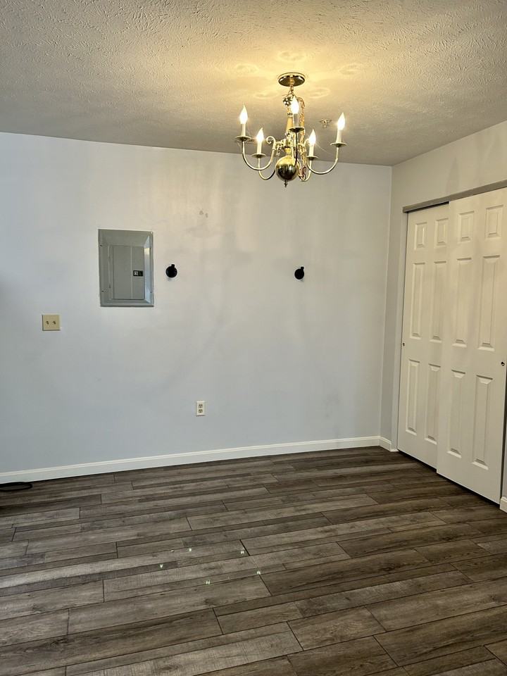 45511 Westmeath Way #1 - Photo 5 of 15