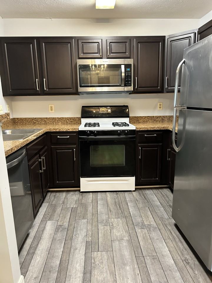 45511 Westmeath Way #1 - Photo 6 of 15