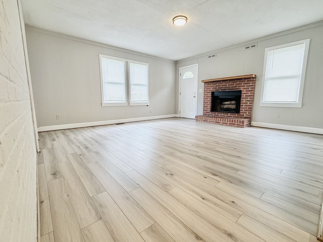 1020 Betsy Dr #1 - Photo 4 of 15