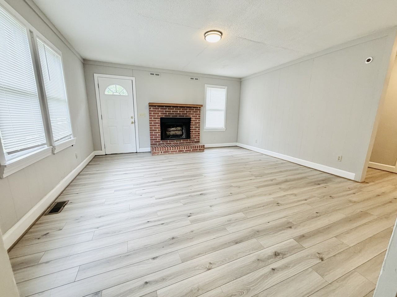 1020 Betsy Dr #1 - Photo 6 of 15