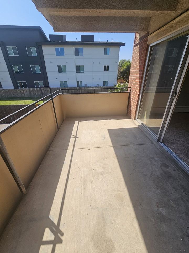 1107 Carr Street - 201 #201 - Photo 7 of 18