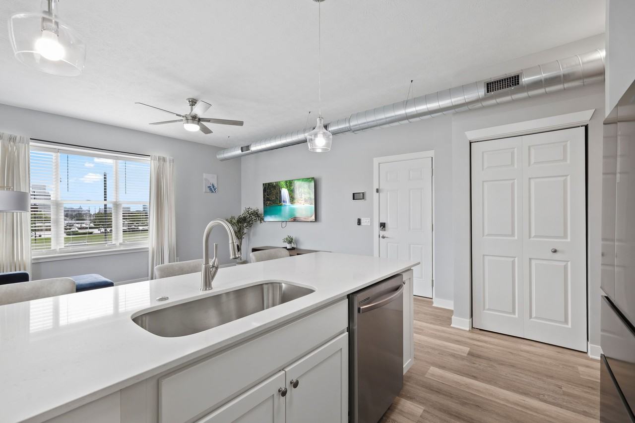 21 West 16th street21-B02 #21B02 - Photo 2 of 15