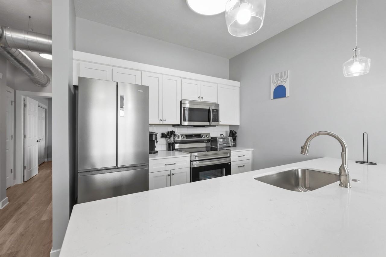 21 West 16th street21-B02 #21B02 - Photo 3 of 15