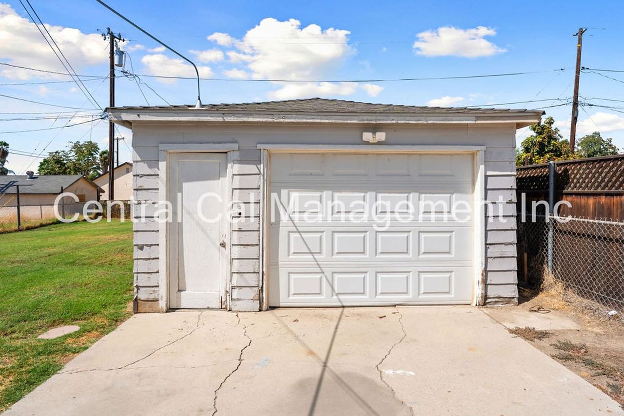 2612 Belle Ter - Photo 4 of 18