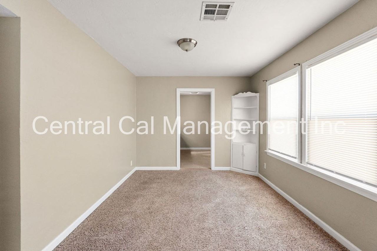 2612 Belle Ter - Photo 6 of 18