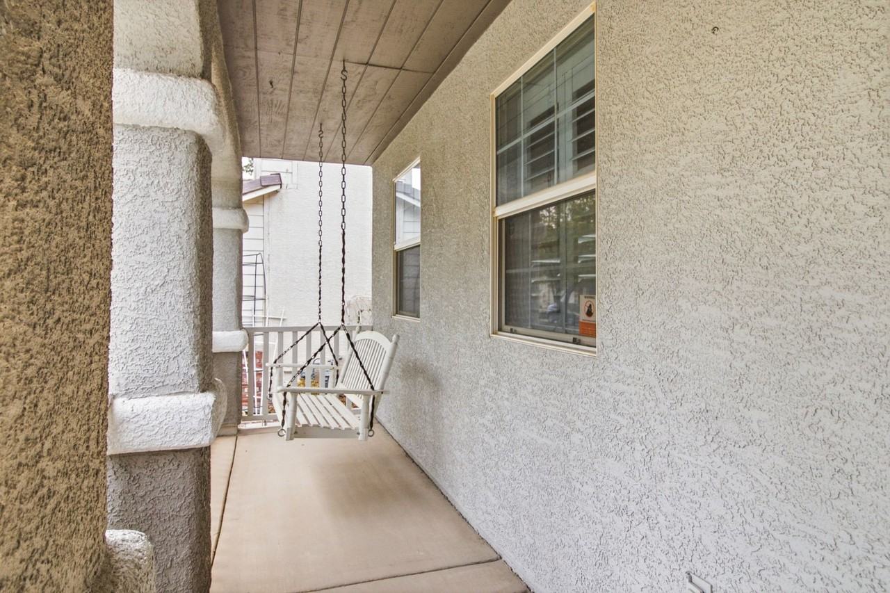 1502 Shadow Haven Ln - Photo 4 of 27