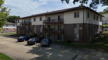 featured image of 827 827 Southwest Blvd L