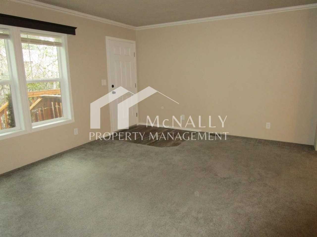 19518 18th Street Ct Sw - Photo 2 of 25