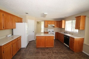 featured image of 300 Sioux Cir