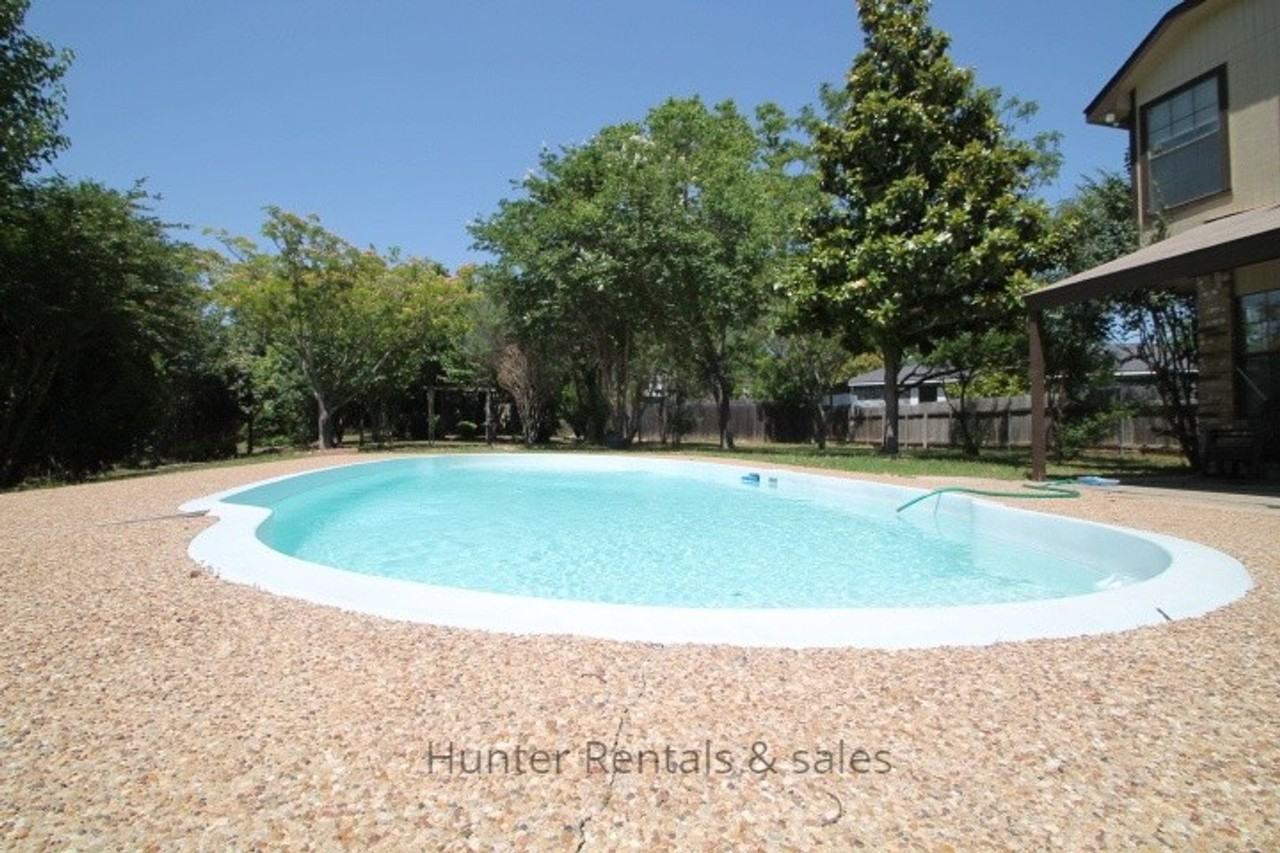 300 Sioux Cir - Photo 4 of 17