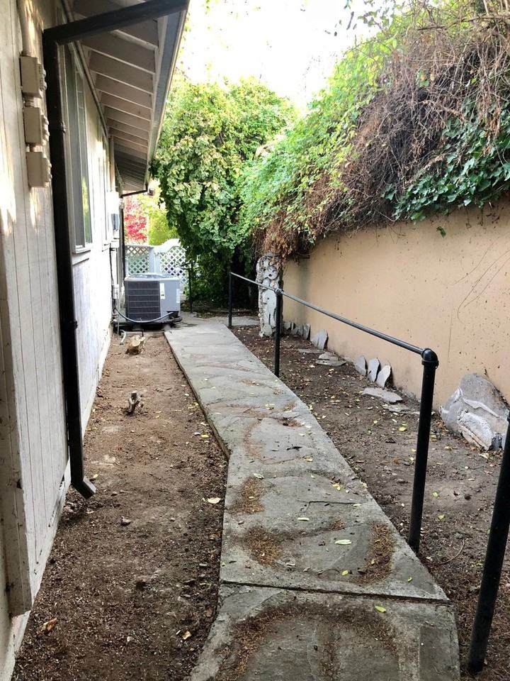 514 W 16th St - Photo 5 of 16