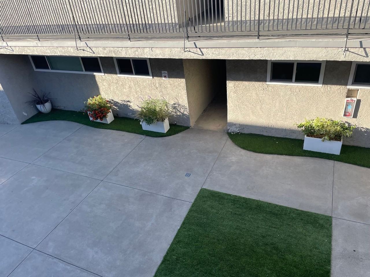 25822-25828 Walnut Street - Photo 2 of 35