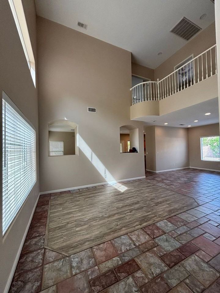 8585 Ebony Hills Way - Photo 2 of 50