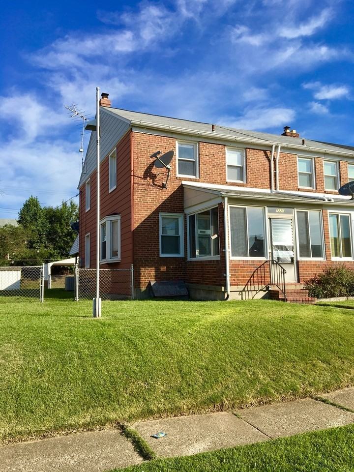 7226 Bridgewood Dr - Photo 2 of 25