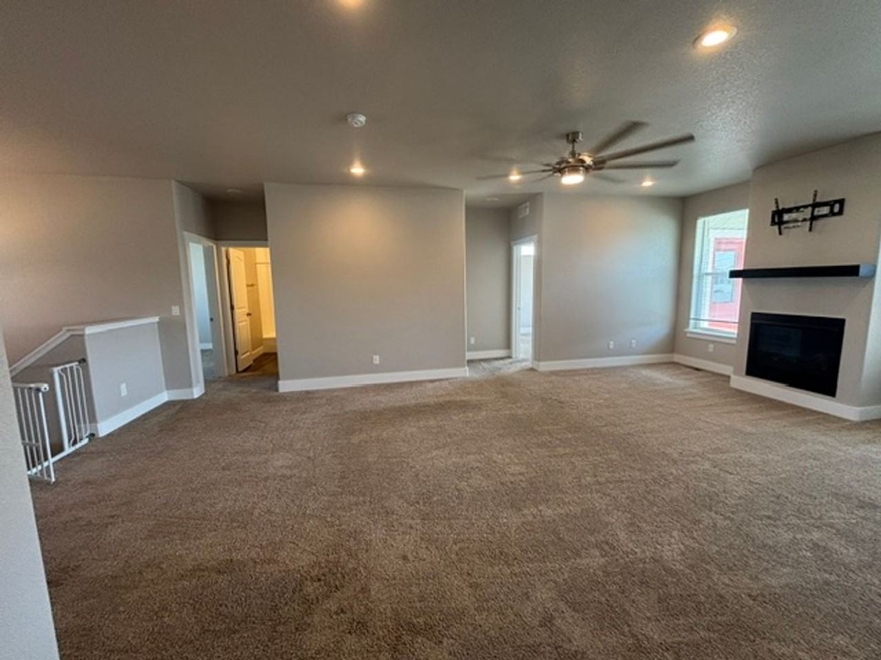1333 Alyssa Way - Photo 7 of 50