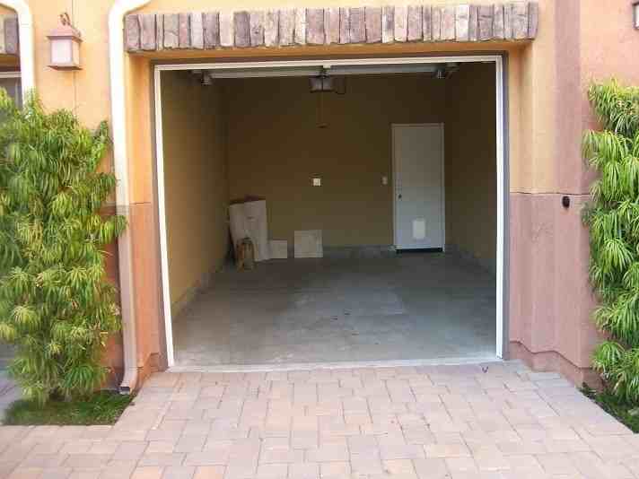 31136 Strawberry Tree Ln - Photo 3 of 12
