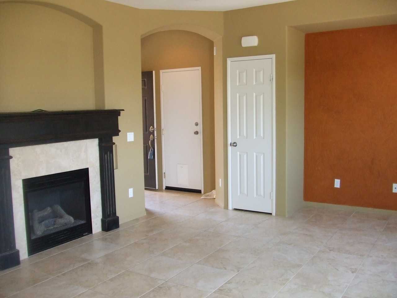 31136 Strawberry Tree Ln - Photo 5 of 12