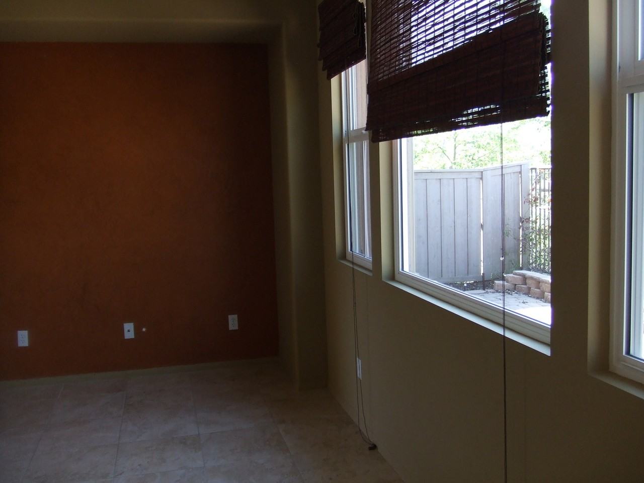31136 Strawberry Tree Ln - Photo 7 of 12