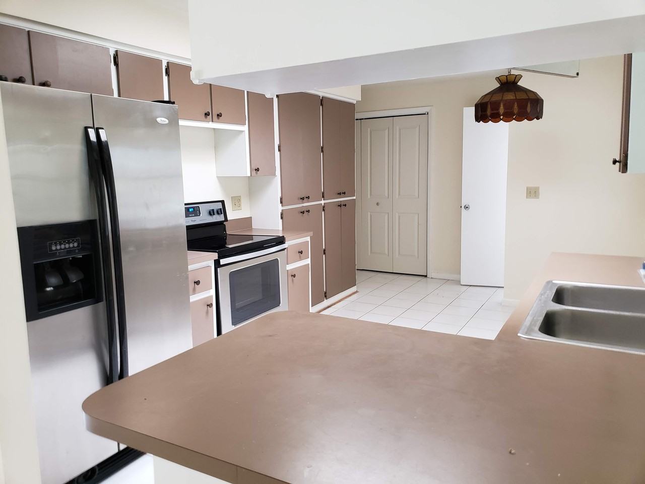 1003 W Buttonbush Dr - Photo 4 of 17