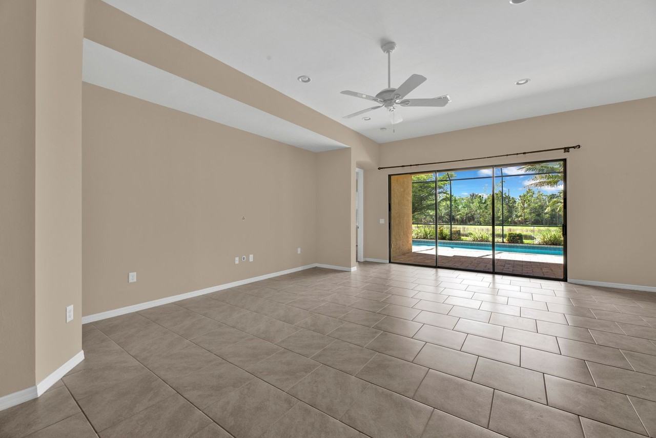 16176 Aberdeen Ave - Photo 4 of 22