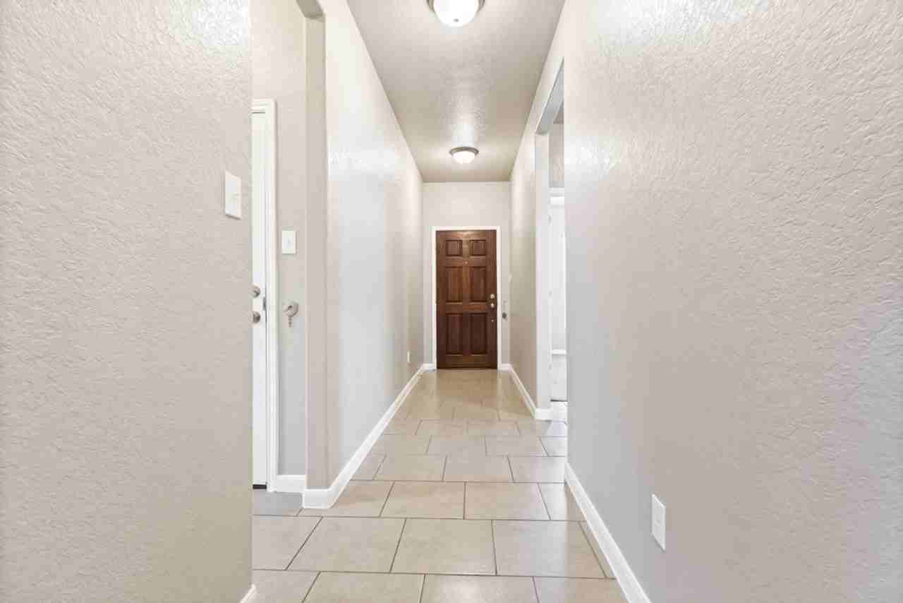 9719 Bricewood Post - Photo 3 of 23