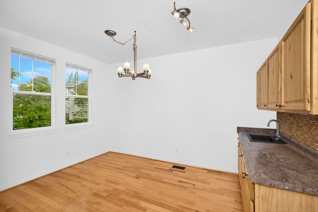1904 16th Ln Ne - Photo 6 of 18