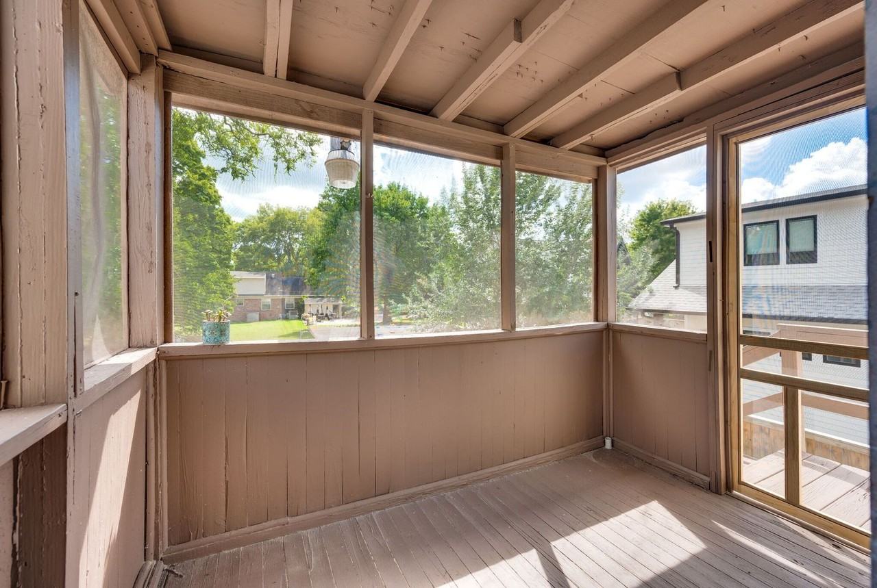 1501 Clayton Ave - Photo 4 of 25