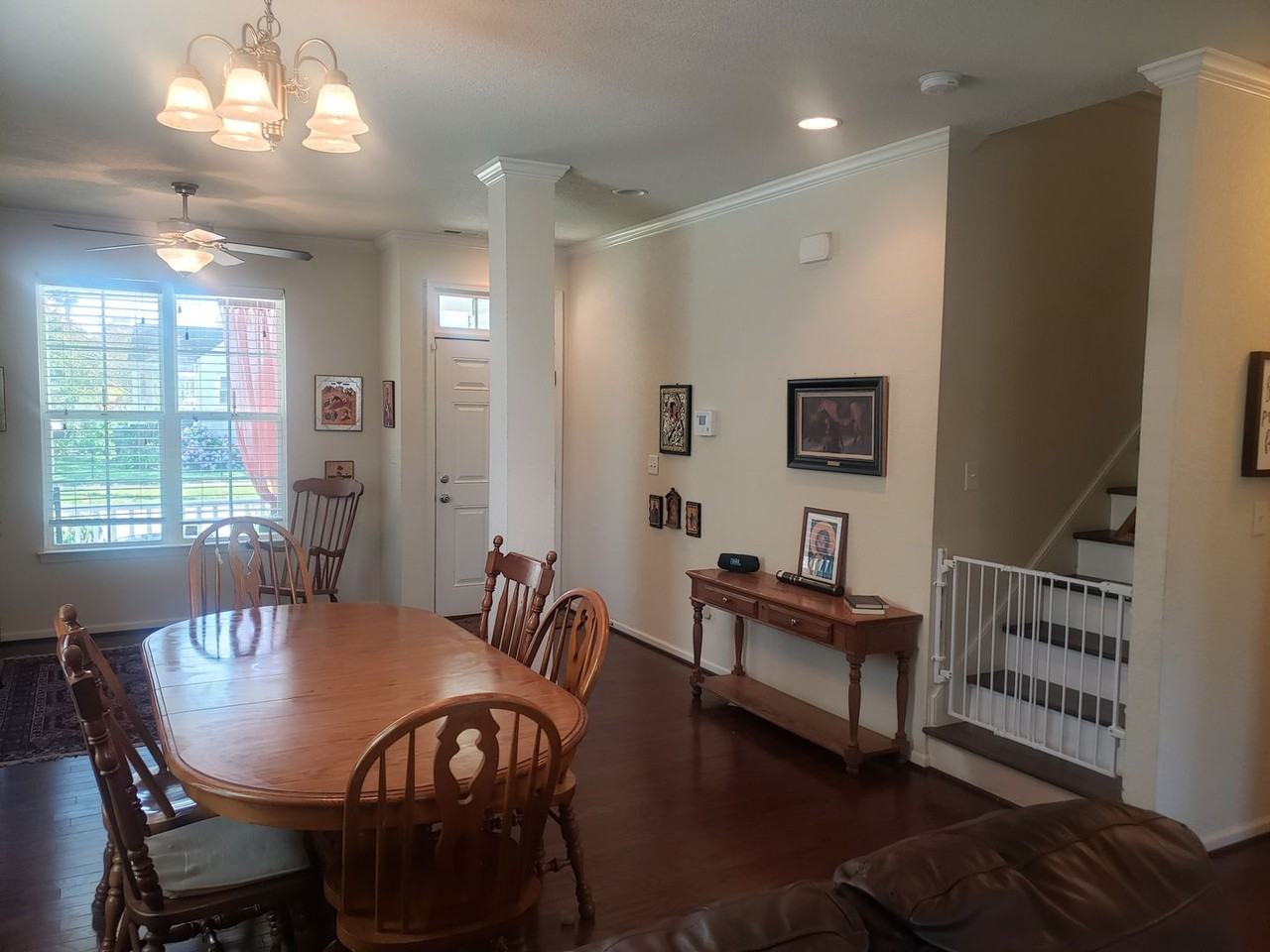 328 Cherry St - Photo 5 of 28