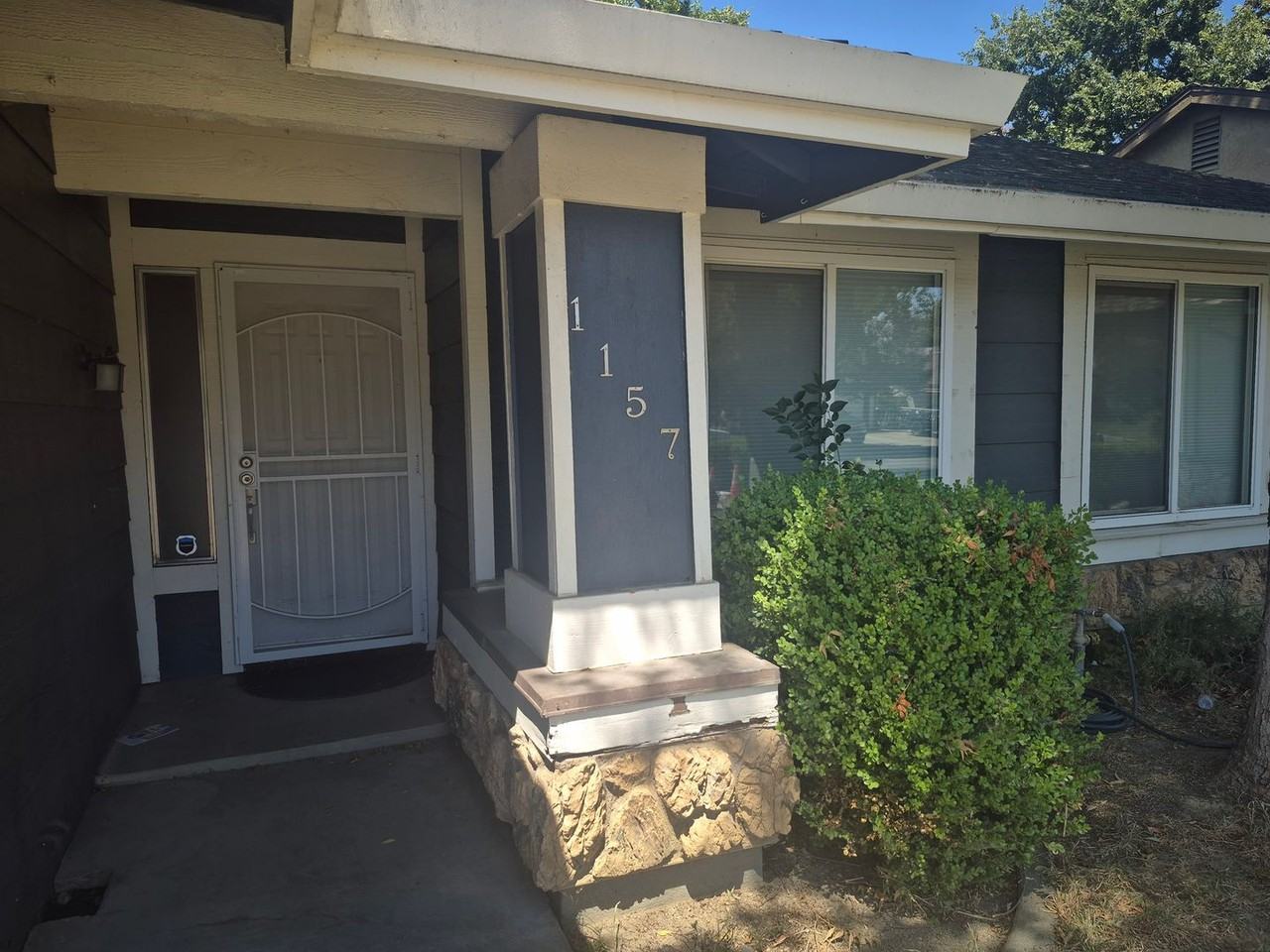 1157 Socorro Way - Photo 2 of 18