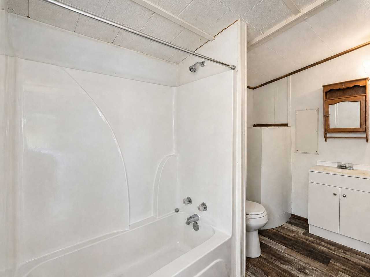 108 Campbell Ln - Photo 6 of 11