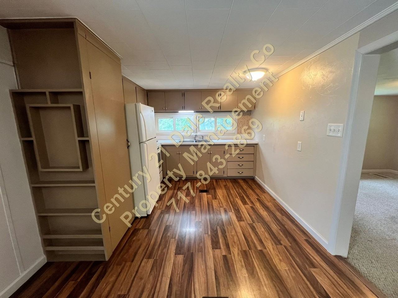 23 Pine Ridge Rd #23 - Photo 4 of 20