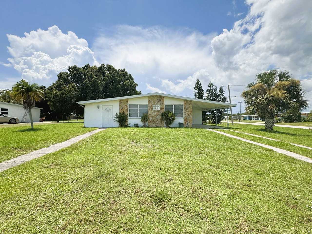 4380 Conway Blvd