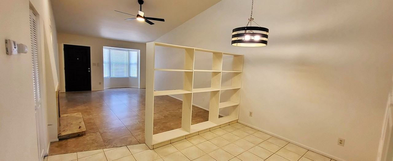 2117 W Missouri Ave - Photo 5 of 23