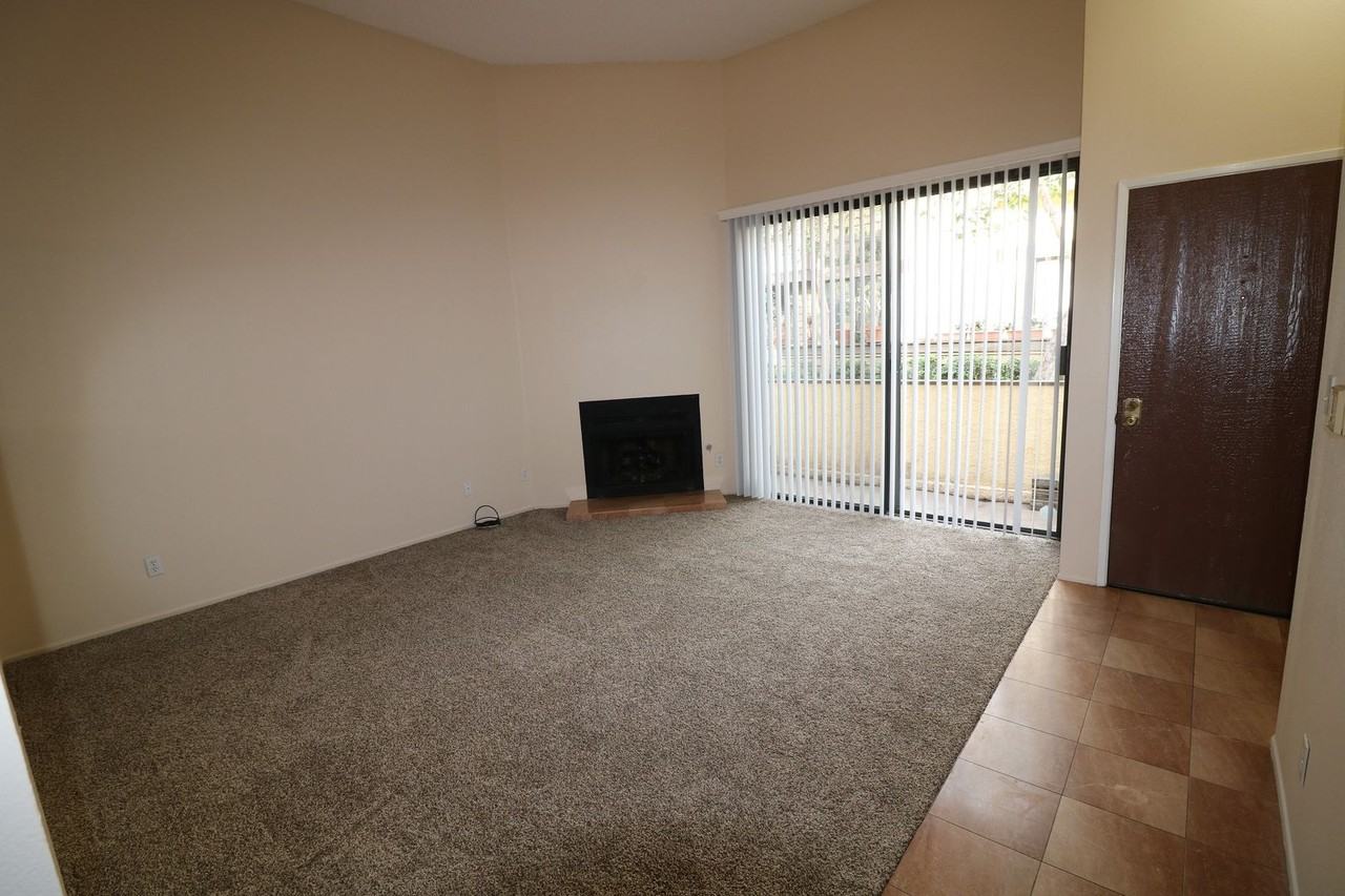21233 Lassen St #2 - Photo 5 of 31
