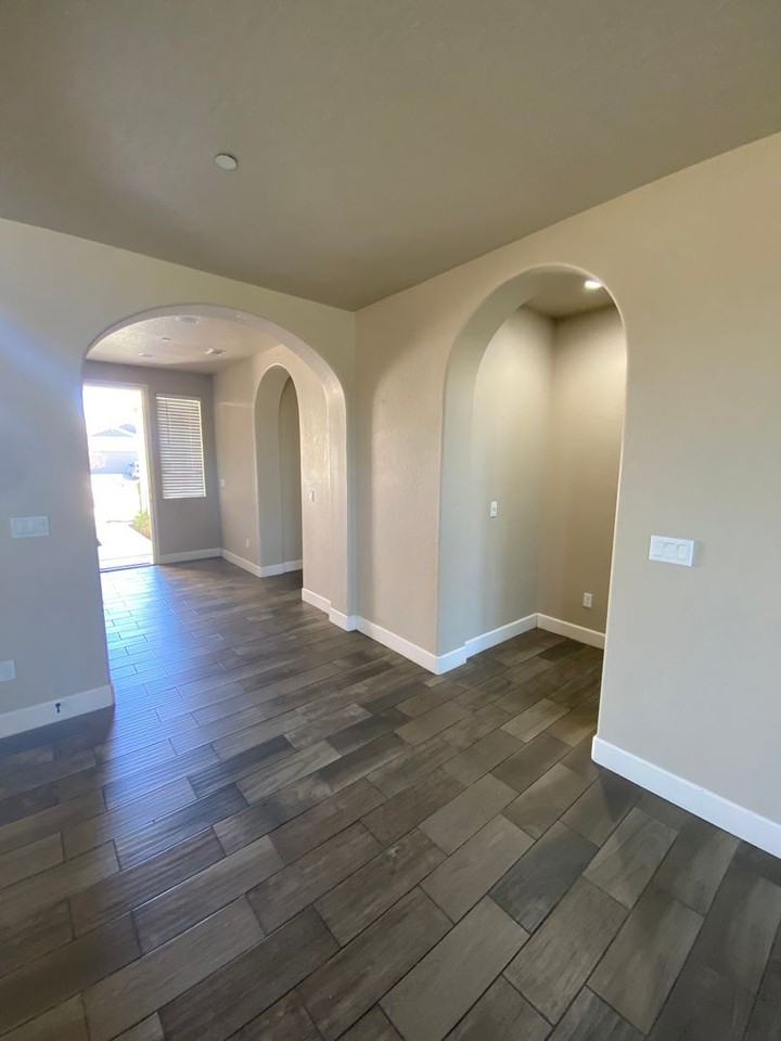 3200 N Glacier Way - Photo 4 of 26