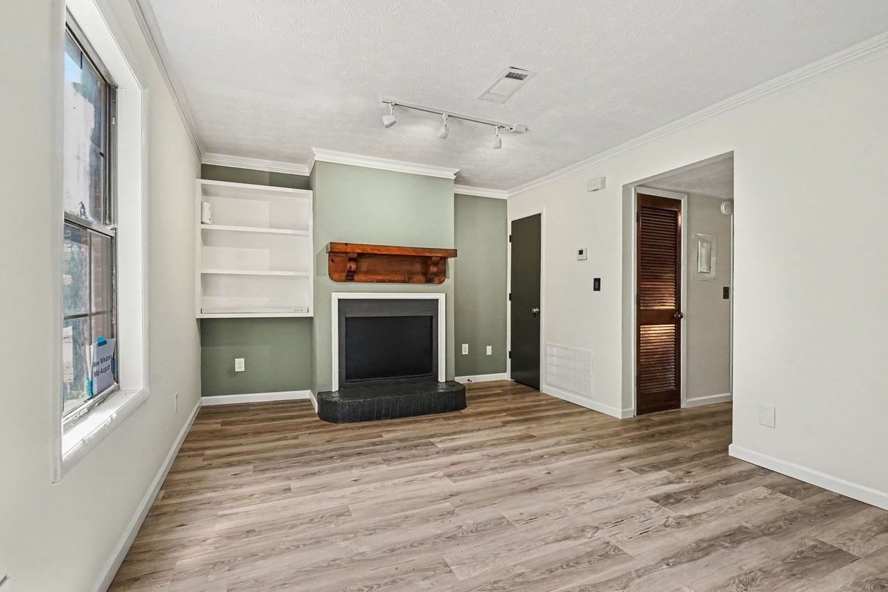 3237 Highpoint Ct - Photo 5 of 22