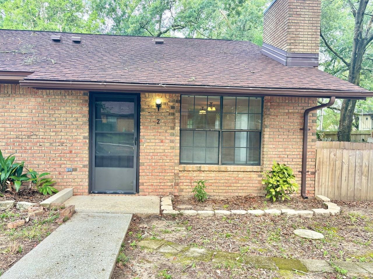 9345 Chisholm Rd