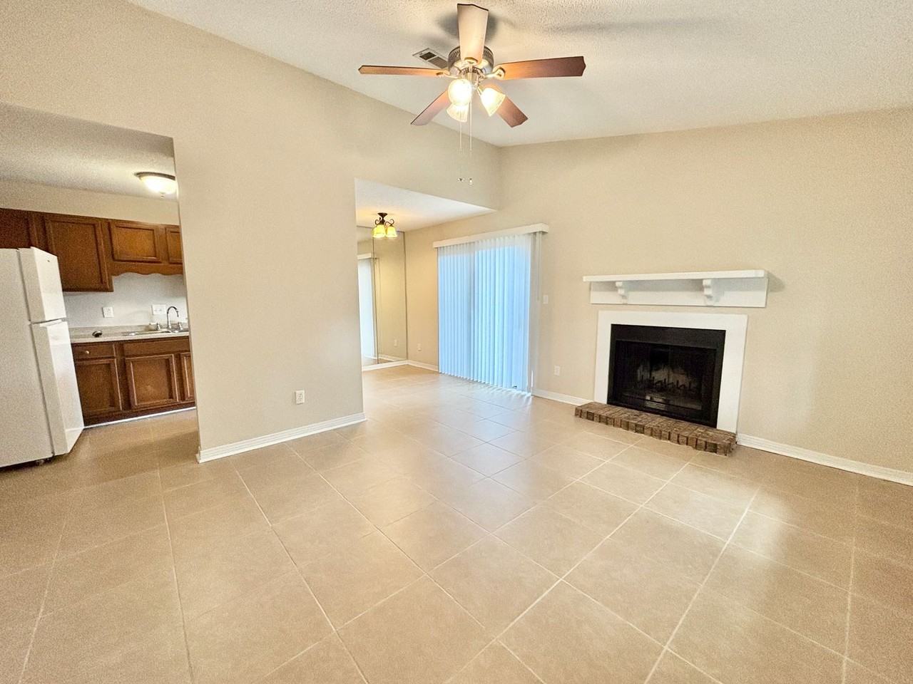 9345 Chisholm Rd - Photo 4 of 15