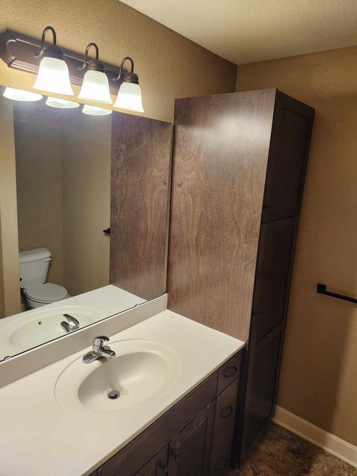 9426 N Lenox Ave - Photo 7 of 13