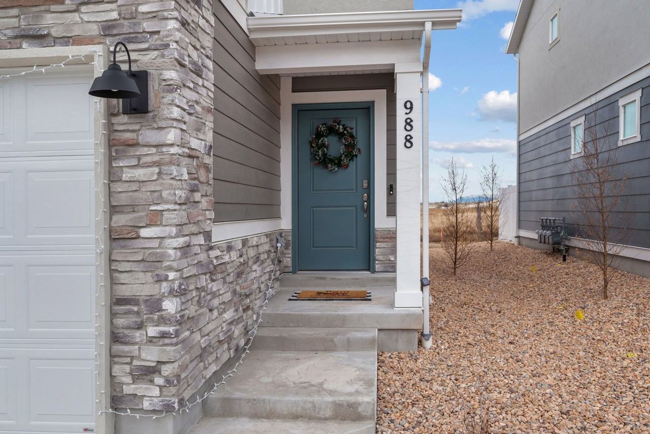 988 W Broadleaf Dr - Photo 5 of 50