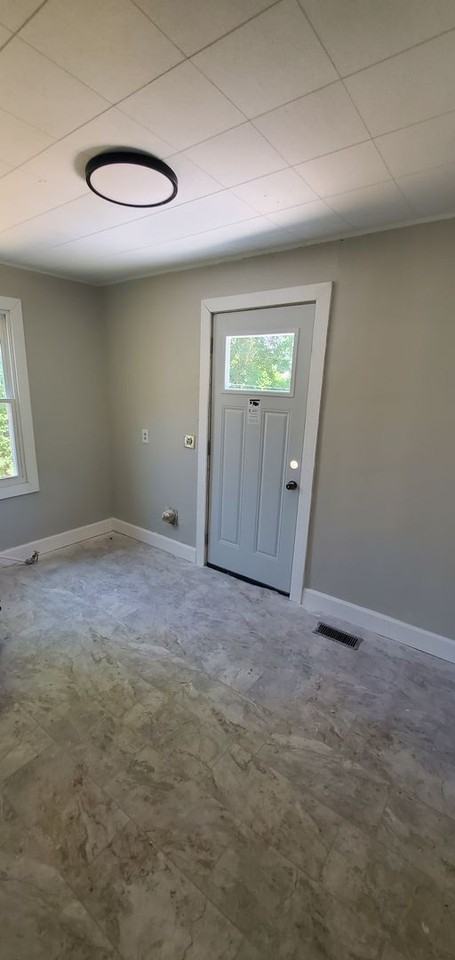 1515 E Mcgee St - Photo 7 of 10