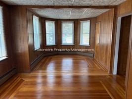 featured image of 1880 Smith St