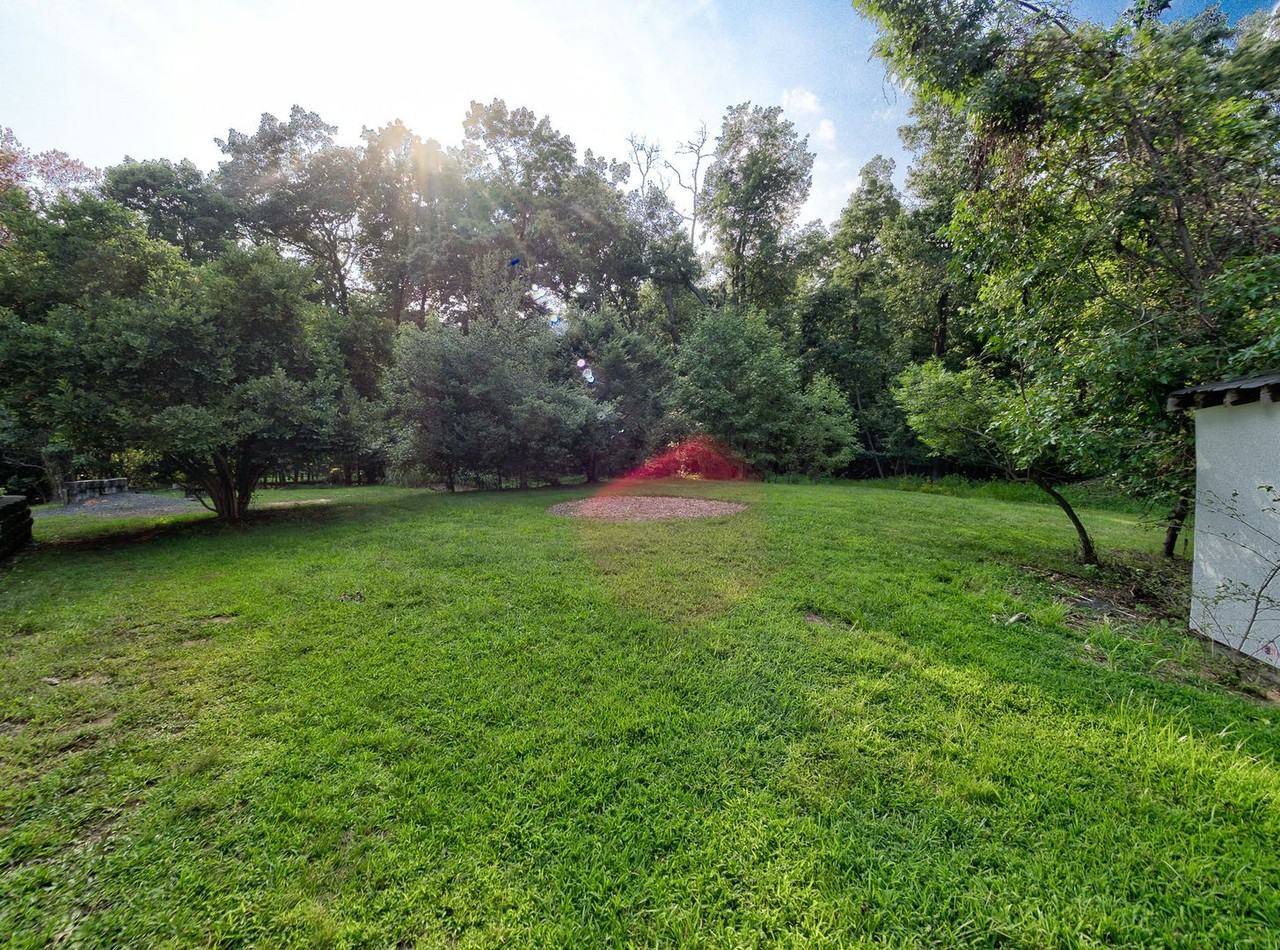 17 Bauers Ln - Photo 6 of 49