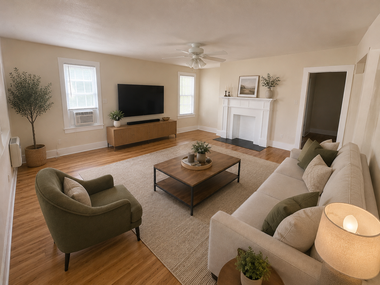 505 W Morgan St - Photo 2 of 15
