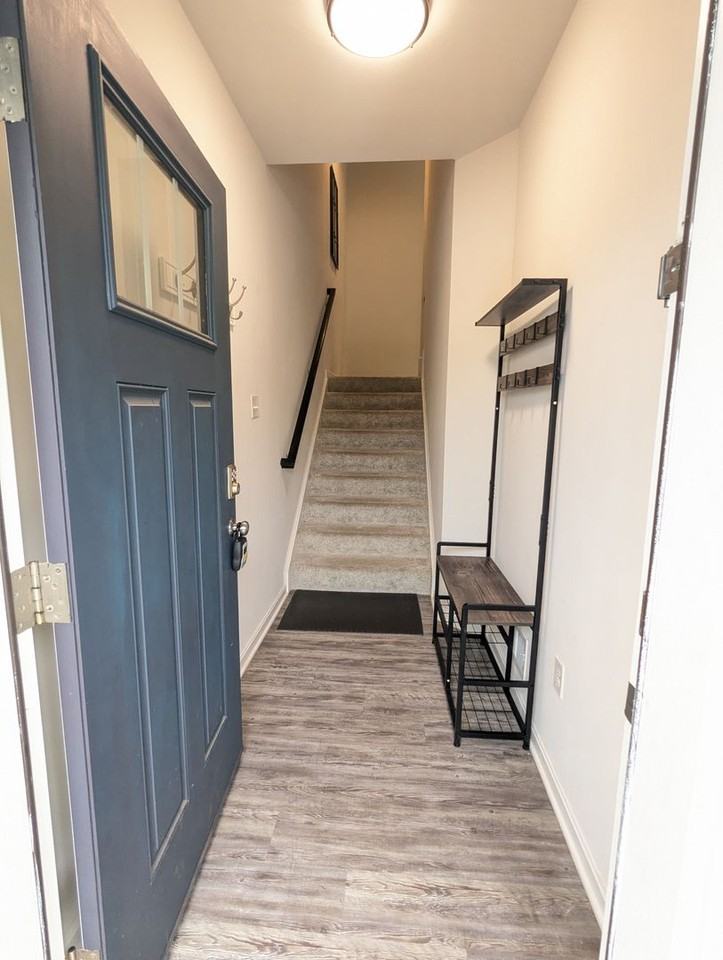 5143 Constitution St - Photo 2 of 48