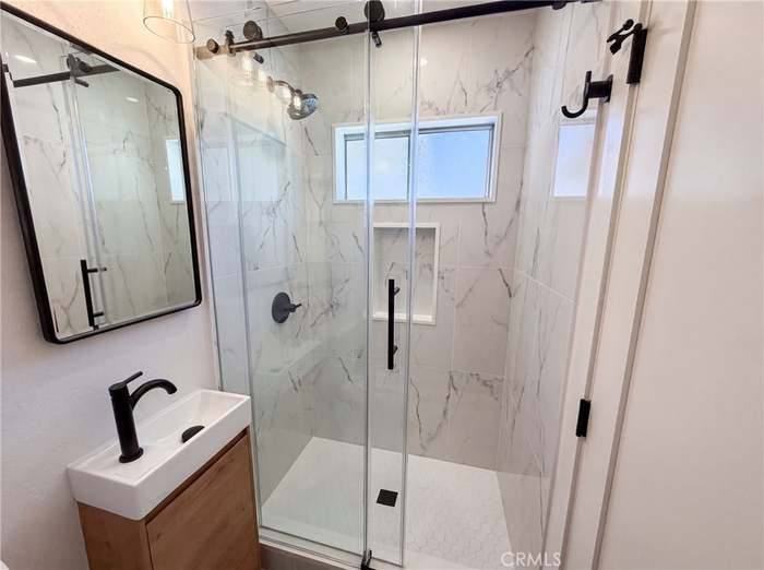 1192 East G Street - Photo 4 of 13