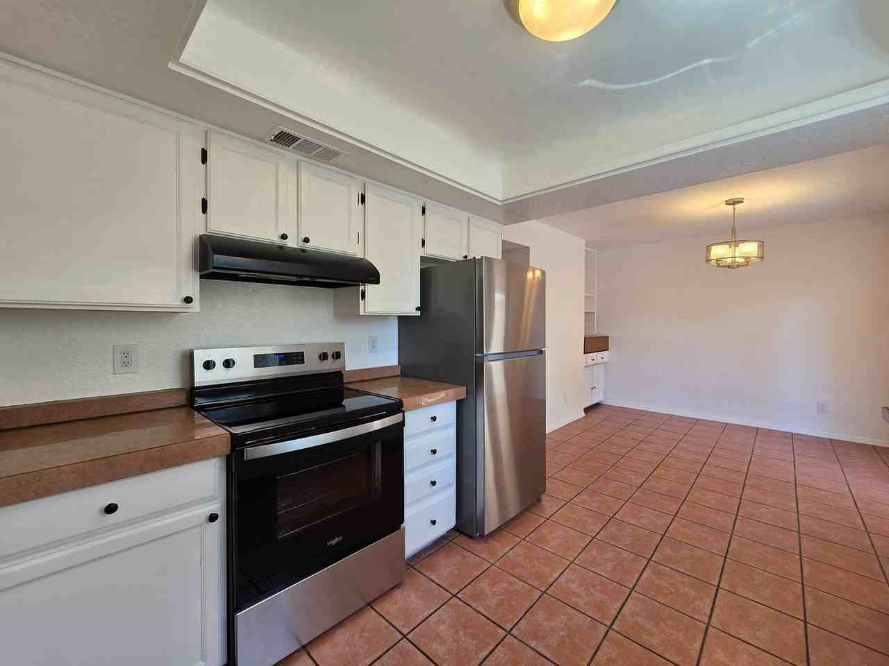 2582 Camino San Patricio